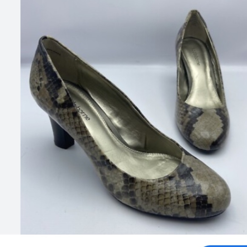 Liz Claiborne "Johnnie" Pumps Snake Print Pattern Rounded Toe Leather Upper 8M